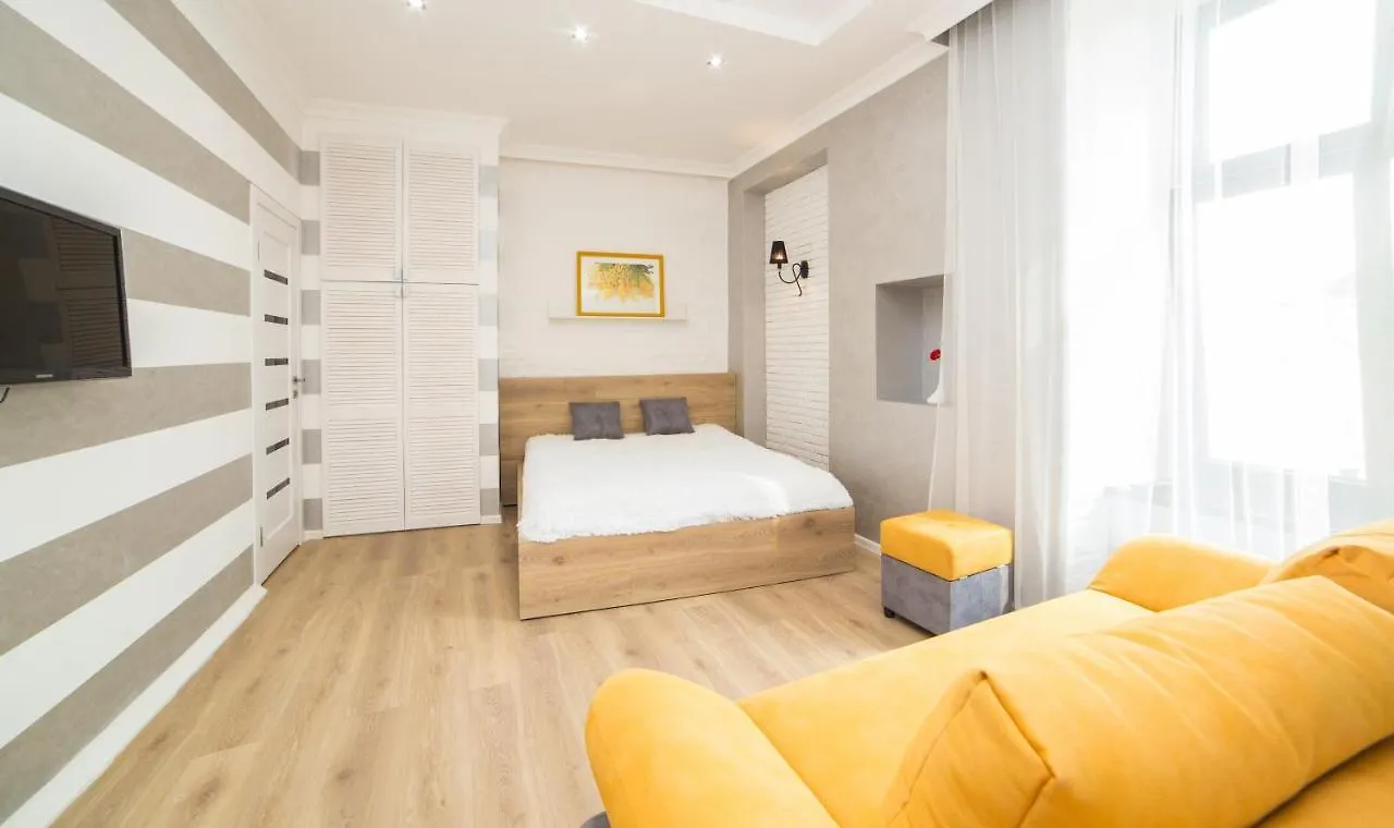 Ferienwohnung Lviv4U Apartment